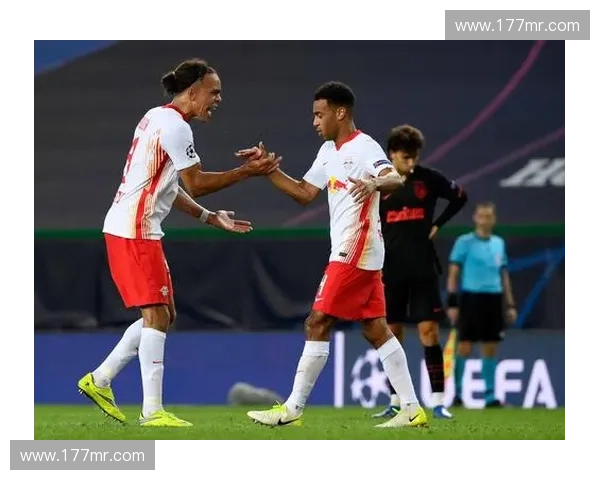 全面解析现代足球联赛多平台转播生态与商业模式发展趋势研究洞察